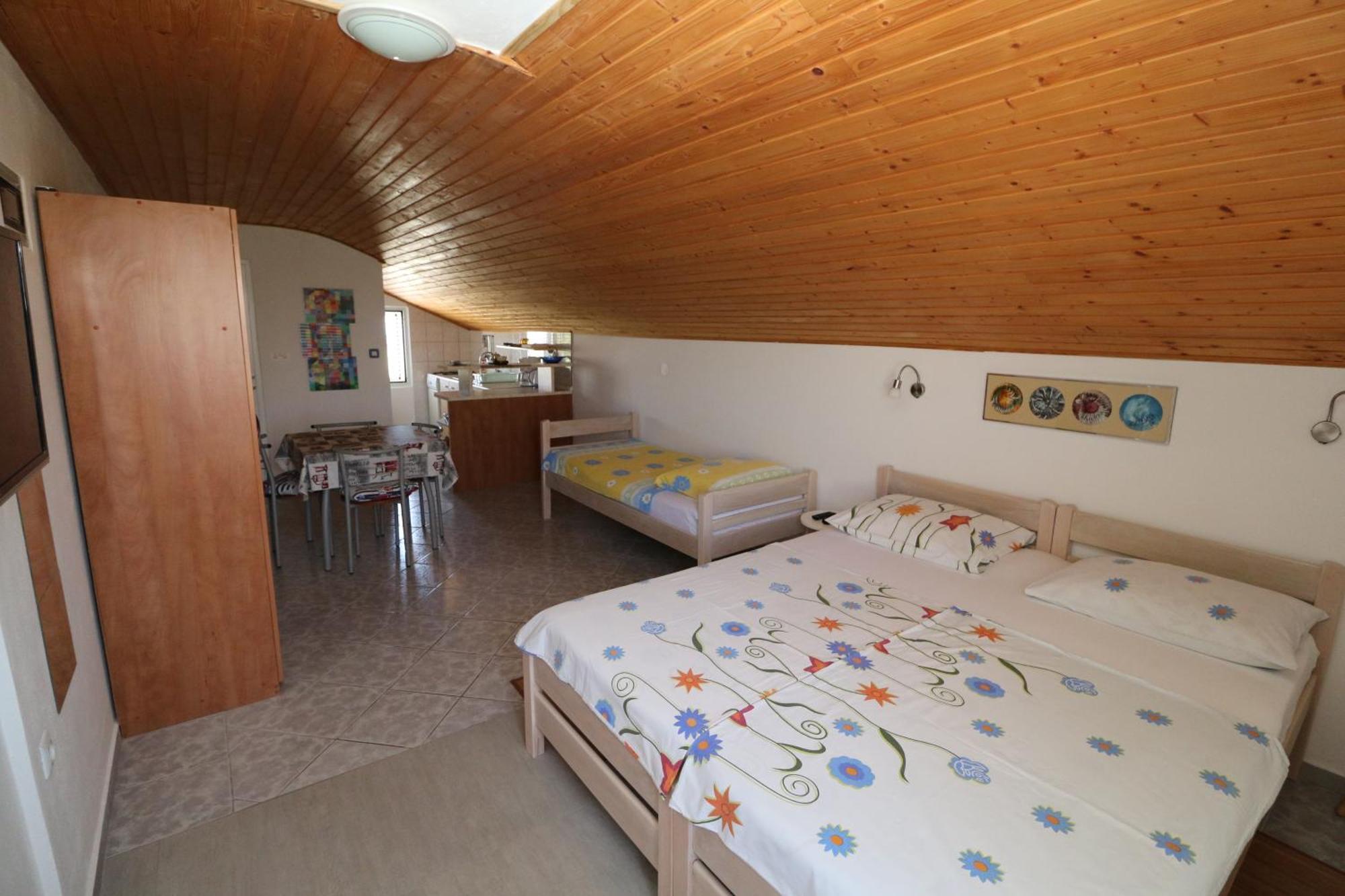 Apartments With A Parking Space Nin, Zadar - 11402 Room photo
