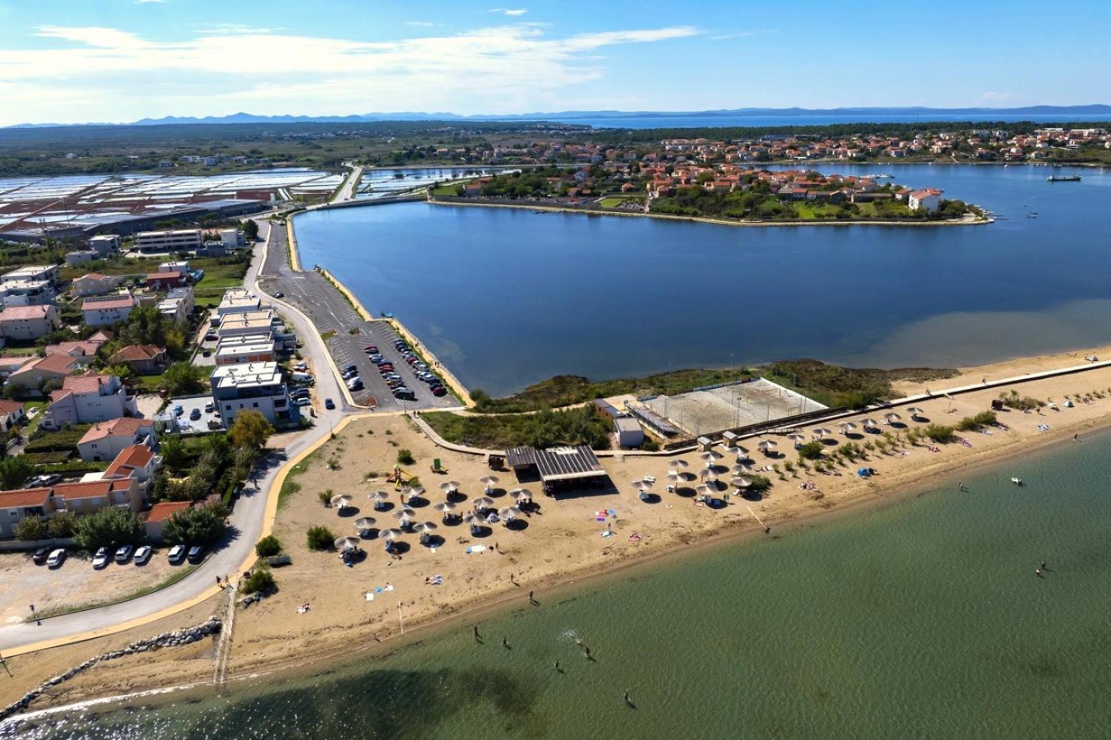 Apartments With A Parking Space Nin, Zadar - 11402 Exterior photo